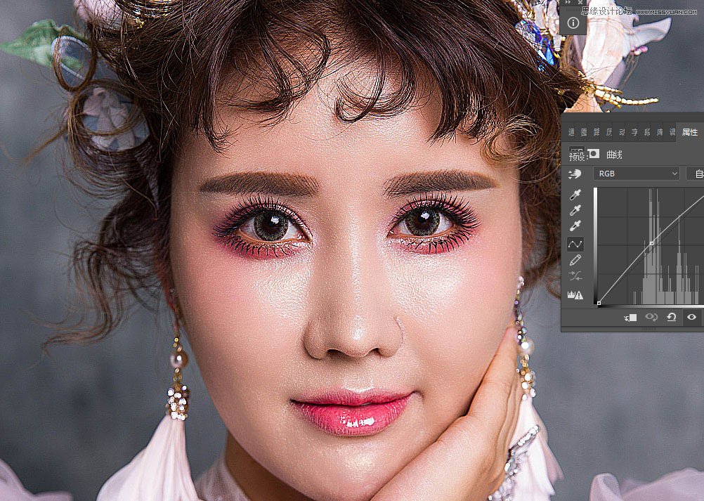 PhotoshopoŮƬھ޺͝ɫ